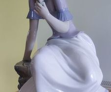Large Nap Figure