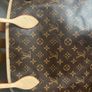 Nice roomy brown bag. Image 3