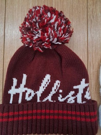 Women's Beanie Hats X 4