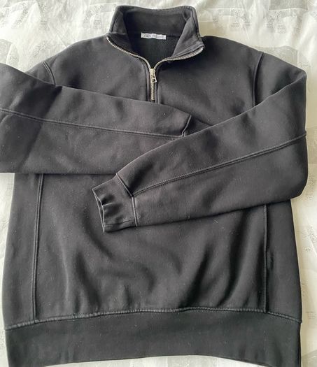 Zara 1/4 zip black sweatshirt