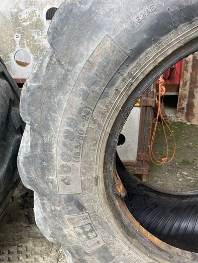 Tyres Jcb