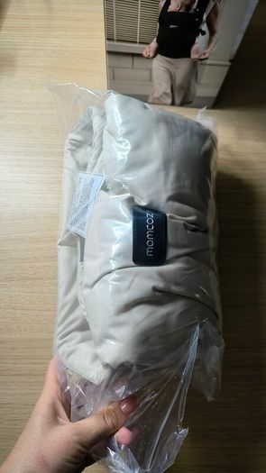 Momcozy Ergonomic Baby Wrap Carrier / Sling