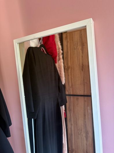 Tall mirror