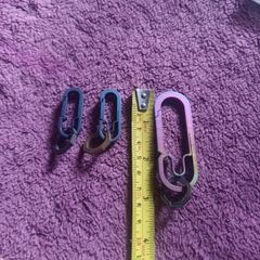 titanium carabiner and keyrings