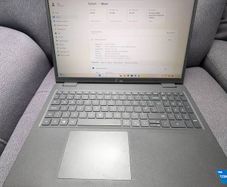 Dell Latitude 3520 i5-1135G7/16gb/256ssd/Win 11