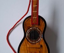 Rare Vintage Musical Jewellery Box (Olive Wood)
