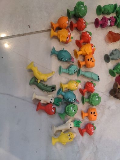Stickeez