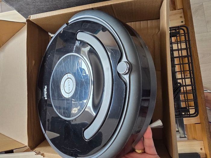 iRobot Roomba 671