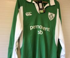 Ireland Rugby Jersey. Brand New With Tags. Triple Crown Winning Jersey Year 2006. Official Canterbury IRFU Jersey. Authentic Original From 2006. Not A Modern Day Remake.