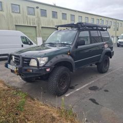Toyota Land Cruiser 2000