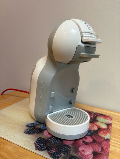 Dolce Gusto Coffee Machine