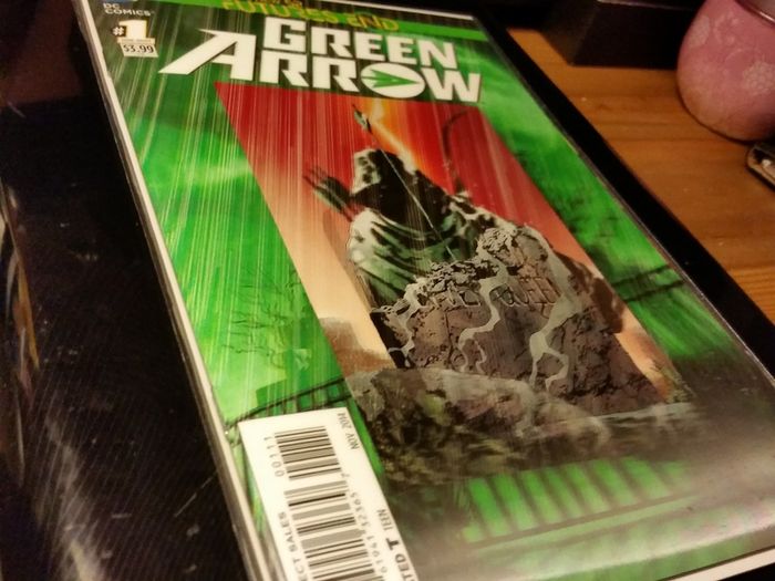 Green Arrow #1 Futures End ! 3-D Motion Variant ! 2014 ! HOLOGRAPHIC COVER !