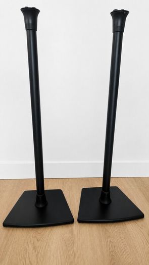2 x Sonos Play 1 Wireless Speaker Black Wifi Pair play Great Condition Play 1 + 2 x Sanus WSS22 Speaker Stands