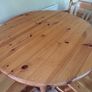 Table & Chairs Image 3