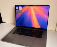 MacBook Pro 16" | M1 Pro | 32GB | 512GB