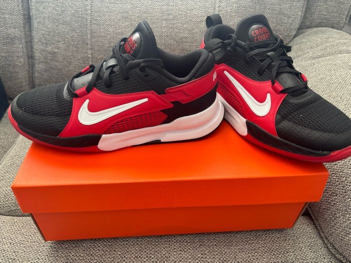 Nike Kids Cross Court Trainers UK 4 EU 36.5 Excellent Condition