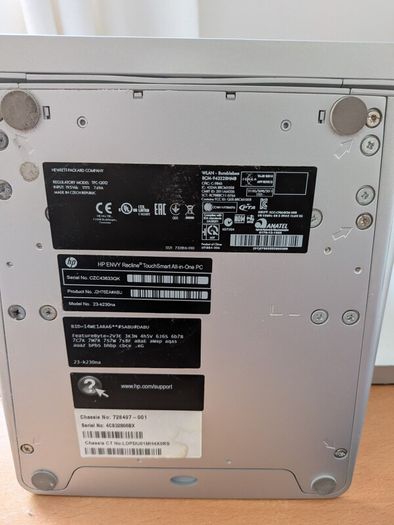 HP Envy 23 All-In-One computer running Linux Mint