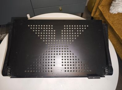 Laptop stand