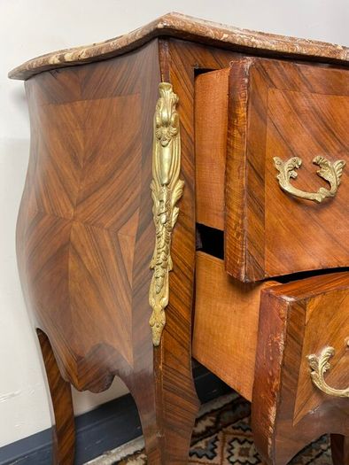 FLASH SALE! Was 450 now 375 !! Fabulous French Mahogany Bombe Commode, Chest of Drawers w. Marble Top
