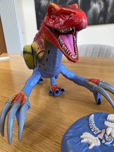 Remote control dinosaur