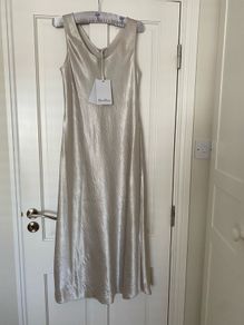 Designer brand Maxmara pale champagne colour satin like sleeveless dress BRAND NEW
