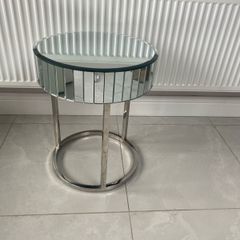 Mirror table x2