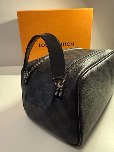 Louis Vuitton Dopp Kit