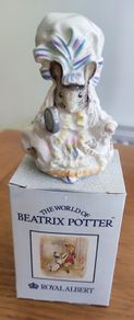 Beatrix Potter Lady Mouse Figurine F Warne Co Beswick England 1951 Vintage