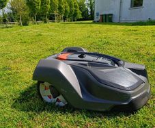 Husqvarna robot mower AM450X