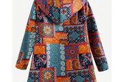 BNWT Beautiful Coat with a Hood size 20