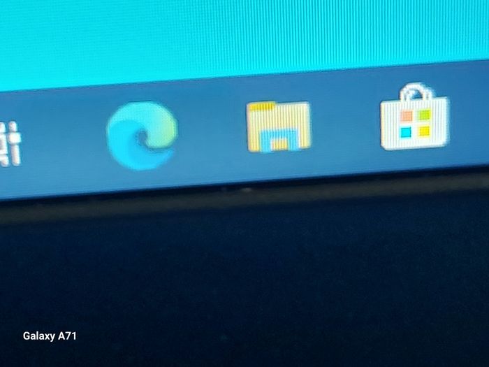 Dell Latitude 3460, Intel Core i3-5005U CPU, 2.0GHz, 8GB Ram, 300GB HDD, windows 10 Pro, Microsoft Edge, Chrome