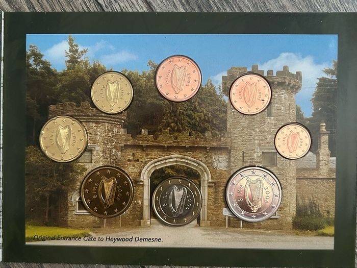 2005 Ireland Central Bank Uncirculated Coin Set Heywood Gardens, Co. Laois.