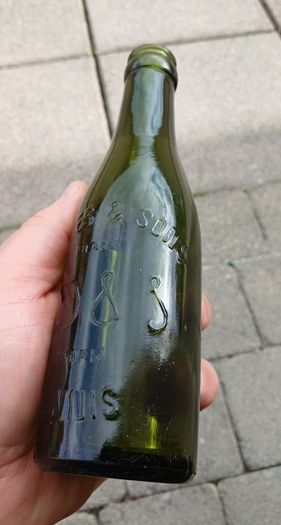 Vintage Downs Ennis bottle