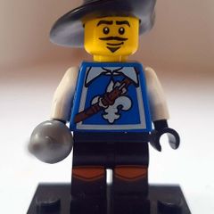 Lego CMF COL04-3: Musketeer (2011) 100% Complete