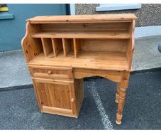 Lovely Pine Bureau