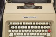 olivetti. lettera 35 typewriter