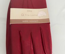 BNWT Fine Leather Gloves