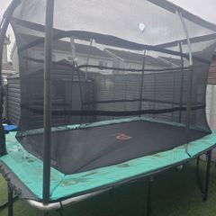 Trampoline