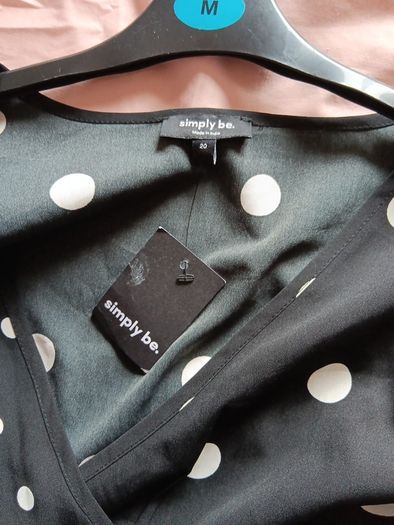 Beautiful polkadot dress by simply be