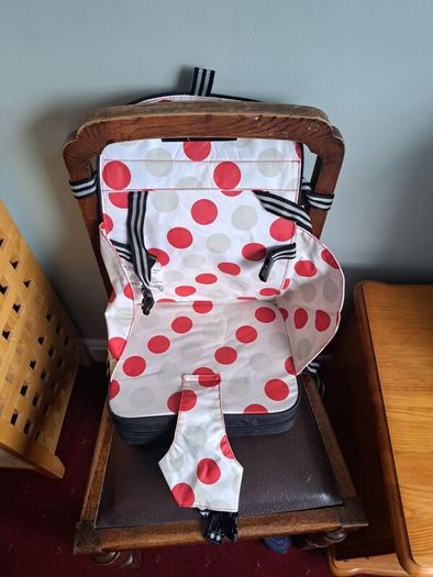 Baby seat mobile