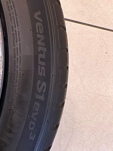 Tesla Model Y alloy 19 inch, plus tyre and TPMS, [tyre used Hankook Ventus S1 Evo 3 255 45 R19 104]