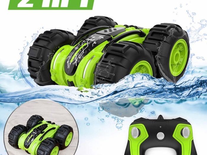 2 in 1 RC Water Stunt Amphibious Remote Control Car (Green)