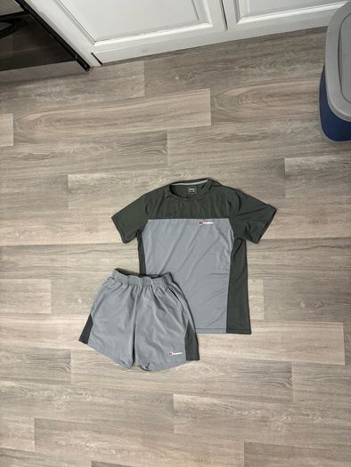 Berghaus set