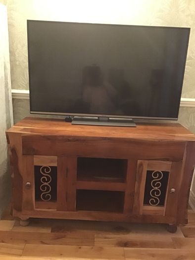 Tv cabinet