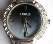 Vintage Beautiful Lorus Ladies Quartz Watch