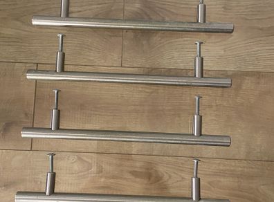 Furniture/cabinet handles