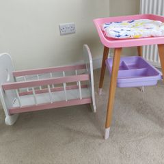 FREE Dolls Changing Table & Cot