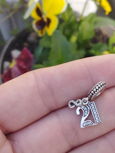 Pandora "21st Celebration" Dangle Charm.
