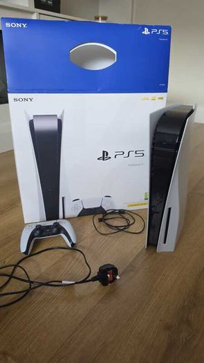 PlayStation 5 Disc Edition - Boxed, Barely Used