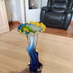 Vintage Art Glass Vase 19cm 380g